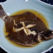 メダカカレイの煮付け