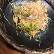 ぷりぷり天然鯛のカルパッチョ